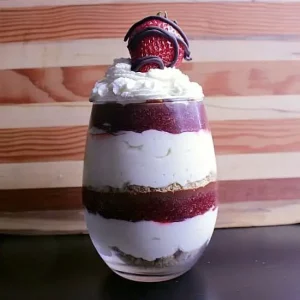 chocolate covered strawberry cheesecake parfait for two 1