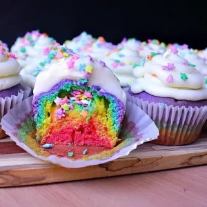 keto-low carb-rainbow-cupcakes-with-cream-cheese-icing-550