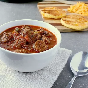 You won't miss the carbs in this fully loaded Instant Pot Low Carb Chili with three types of meat, delicious texture and amazing flavour.